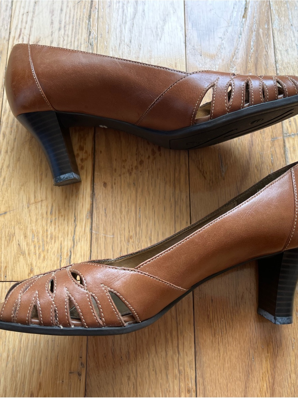 Naturalizer Tan Leather Peep-Toe Heels - Picture 3 of 5